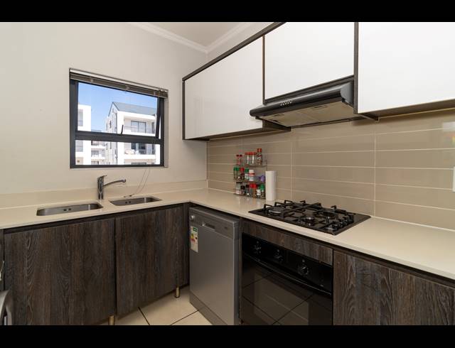 2 BEDROOM APARTMENT FOR SALE IN PARKLANDS